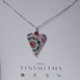 Lotus Slim Heart Necklace